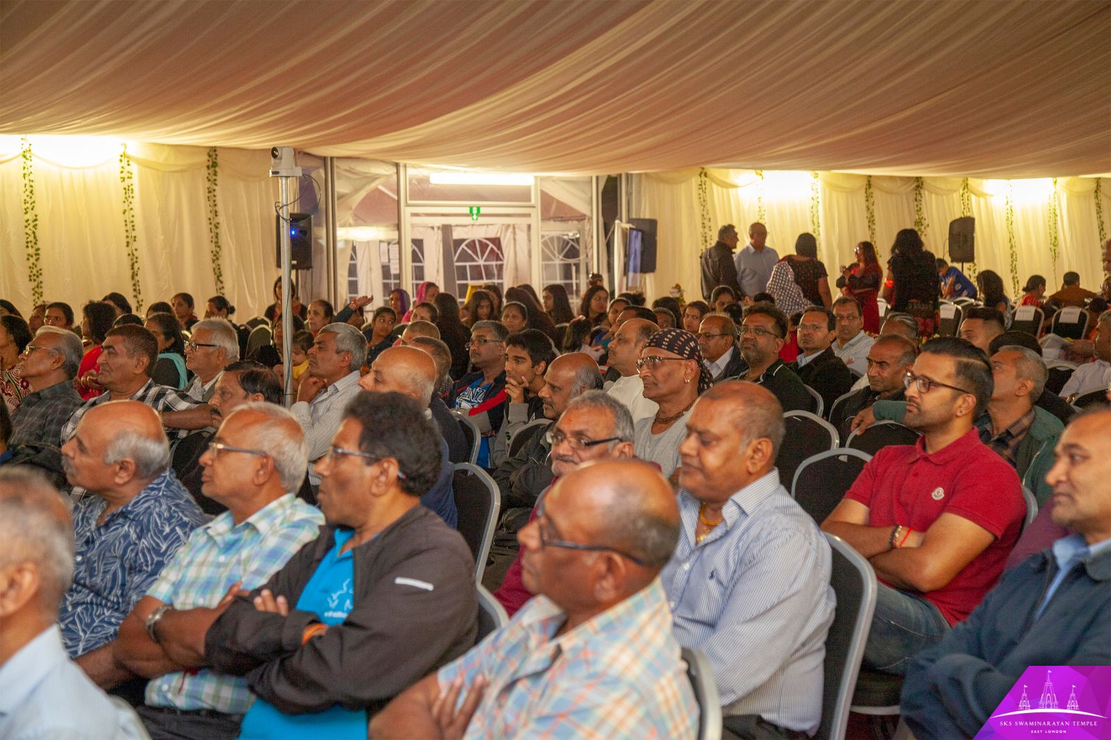©1987-2017 SKS Swaminarayan Temple East London